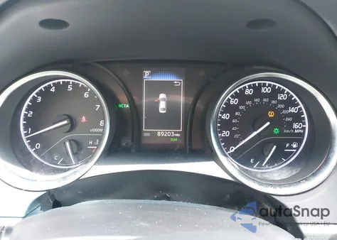 2018 Toyota Camry Le z USA, uszkodzony, nr VIN JTNB11HK2J3000384